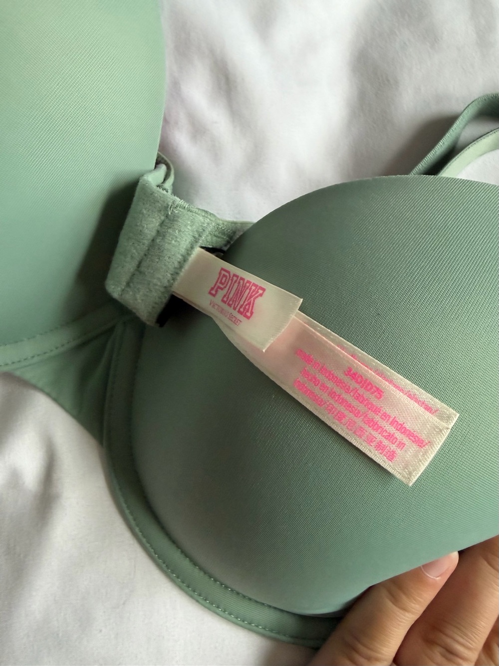 PINK Victoria's Secret Mint Green Molded T-Shirt Bra